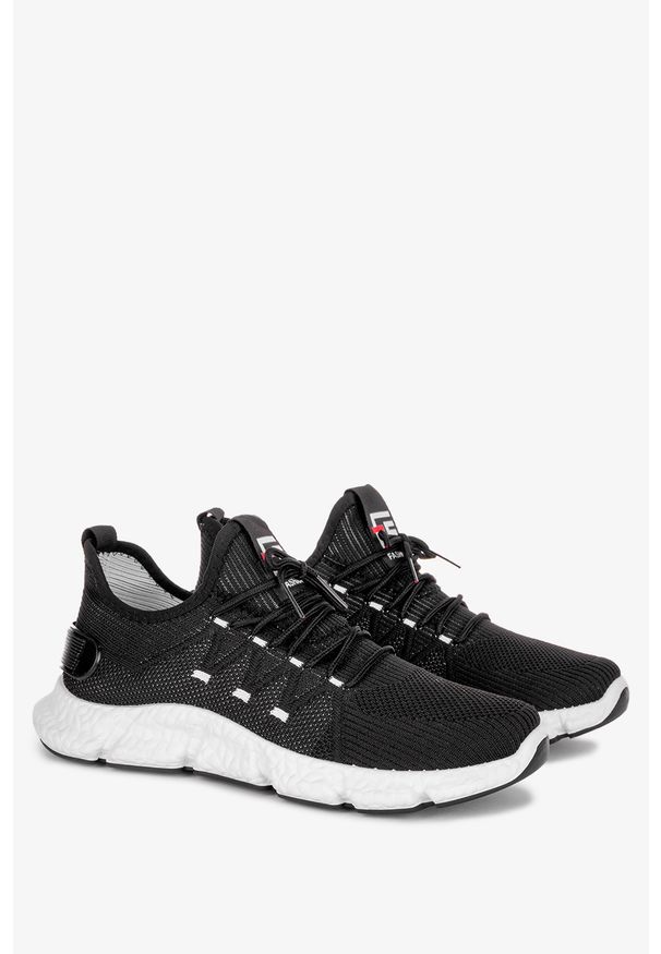 Casu - Czarne buty sportowe sznurowane casu 34/4/21/b. Kolor: czarny