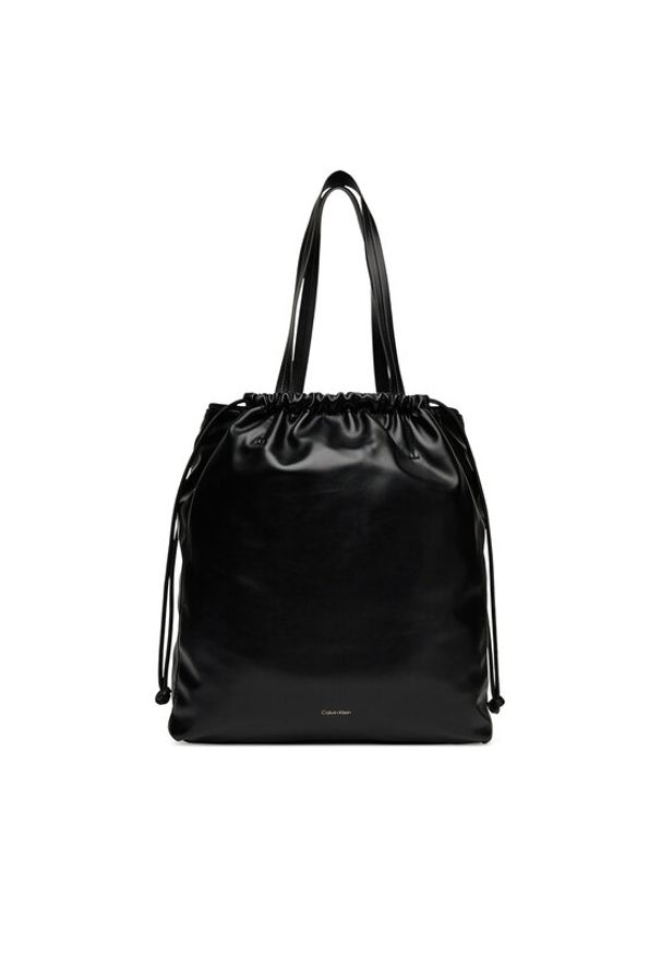 Calvin Klein Torebka Drawstring Tote LV04K3159G Czarny. Kolor: czarny. Materiał: skórzane