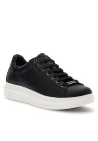 Sneakersy Guess FM8VIB LEM12 BLACK. Kolor: czarny. Materiał: skóra