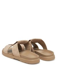 Calvin Klein Klapki Lug Sandal Double T Su HM0HM01800 Brązowy. Kolor: brązowy. Materiał: skóra, zamsz #3