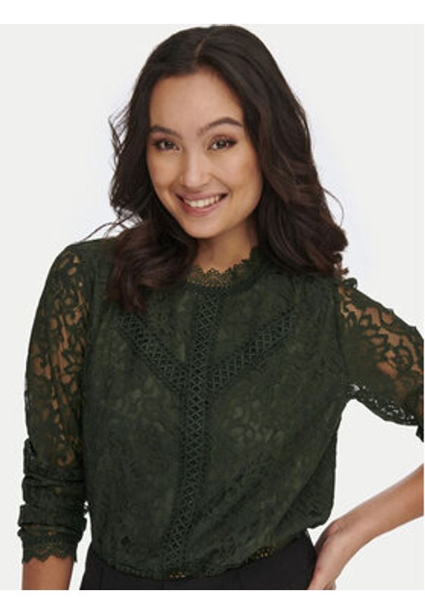 only - ONLY Bluzka New Karo 15276400 Zielony Regular Fit. Typ kołnierza: dekolt w karo. Kolor: zielony. Materiał: bawełna, syntetyk