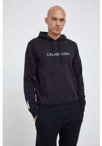 Calvin Klein Performance Bluza męska kolor czarny z kapturem z nadrukiem. Okazja: na co dzień. Typ kołnierza: kaptur. Kolor: czarny. Materiał: dzianina. Wzór: nadruk. Styl: casual #5