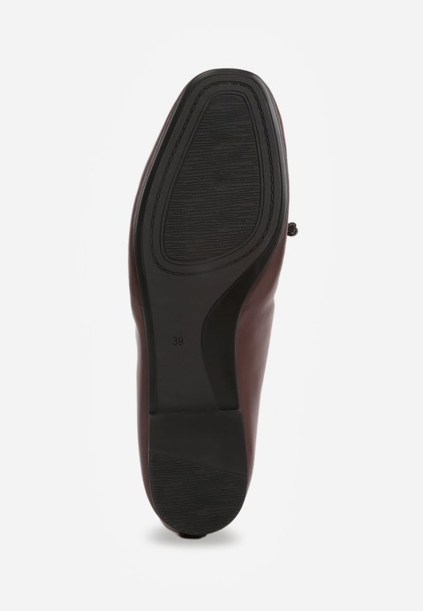 Born2be - Brązowe Balerinki z Wiązanymi Rzemykami Julimaria. Okazja: na co dzień. Kolor: brązowy. Wzór: kwiaty. Styl: casual, elegancki, retro