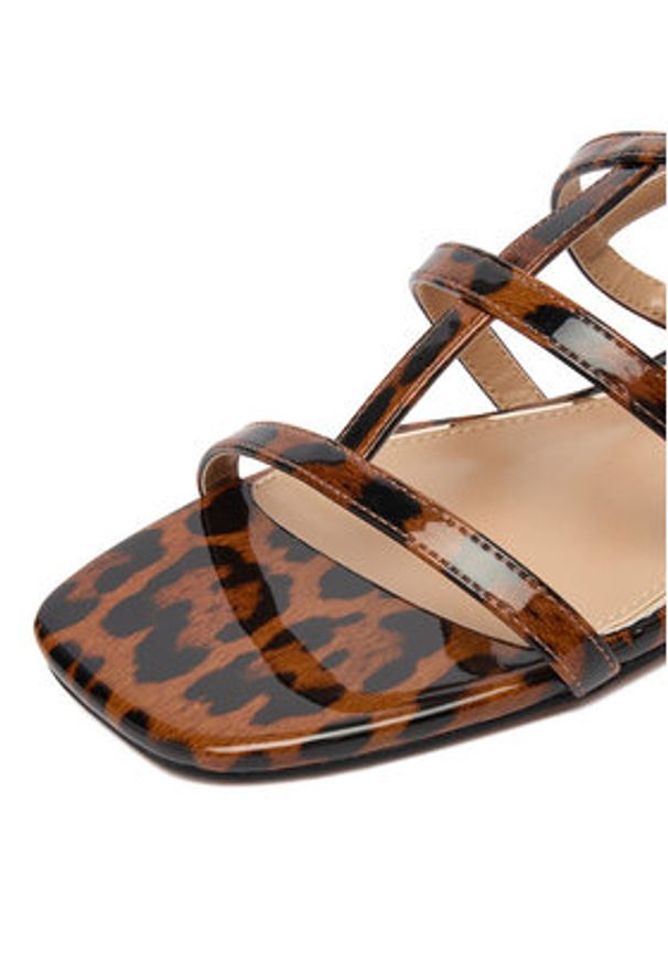 Nine West Sandały CEO-R26SS01558 Brązowy. Kolor: brązowy. Materiał: materiał
