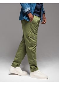 Ombre Clothing - Męskie dzianinowe joggery z kieszeniami cargo – oliwkowe V3 - Rozmiar: XL. Okazja: na co dzień. Kolor: oliwkowy. Materiał: dzianina. Wzór: aplikacja. Styl: casual