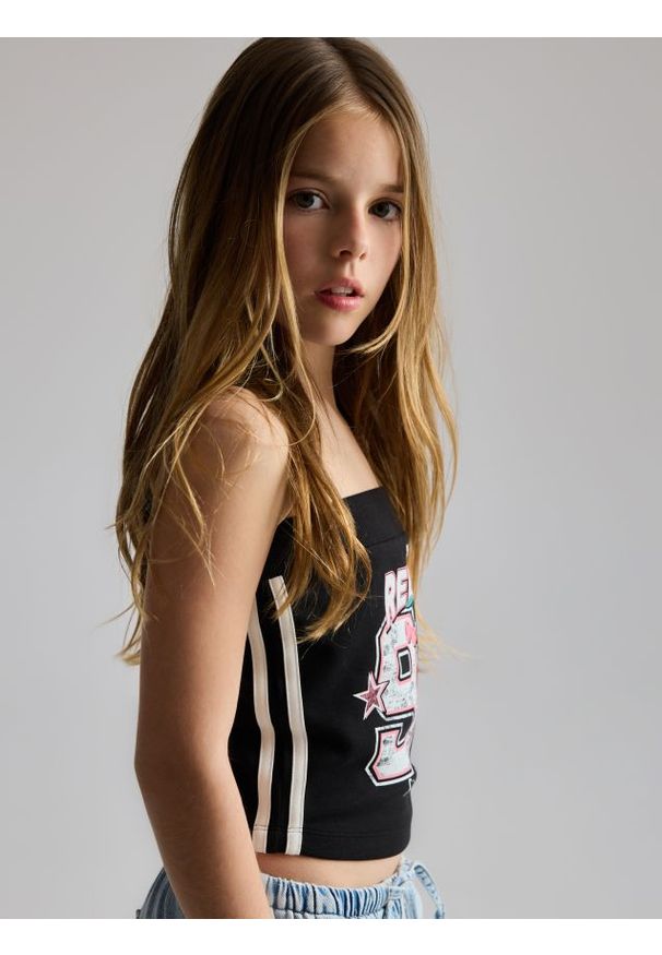 Reserved - Bawełniany top na ramiączkach - czarny. Kolor: czarny. Materiał: bawełna. Długość rękawa: na ramiączkach