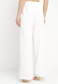 Born2be - Białe Eleganckie Spodnie z Szerokimi Nogawkami Kahinuni. Kolor: biały. Materiał: tkanina. Wzór: gładki. Styl: elegancki #7