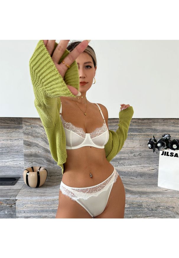 Intica - Biustonosz push-up z fiszbinami unosi biust elegancki design Carlijn. Kolor: biały. Materiał: tkanina. Rodzaj stanika: push-up, biustonosz z fiszbinami