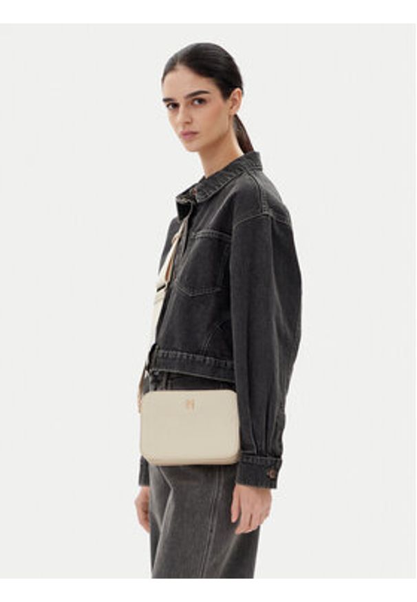 TOMMY HILFIGER - Tommy Hilfiger Torebka Th Logotape Camera Bag AW0AW17229 Beżowy. Kolor: beżowy. Materiał: skórzane