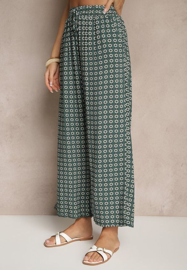 Renee - Zielone Spodnie o Szerokim Kroju High Waist z Geometrycznym Wzorem Farisia. Stan: podwyższony. Kolor: zielony. Materiał: bawełna. Wzór: geometria. Styl: elegancki