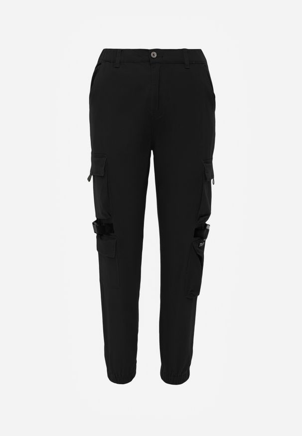 Renee - Czarne Spodnie Joggery z Kieszeniami Cargo z Elastycznej Bawełny Irisane. Okazja: na co dzień. Kolor: czarny. Materiał: bawełna. Styl: elegancki, casual