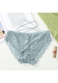 Intica - Figi koronkowe z paskami na co dzień i na specjalne okazje Milou. Kolor: niebieski. Materiał: koronka. Wzór: paski, koronka