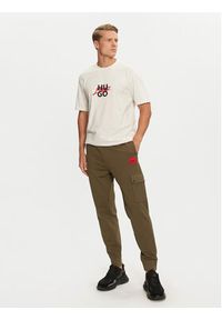 Hugo - HUGO Spodnie dresowe Dwellrom 50479164 Khaki Relaxed Fit. Kolor: brązowy. Materiał: bawełna #5
