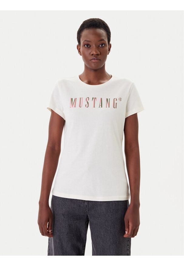 Mustang T-Shirt Loa 1016146 Écru Slim Fit. Materiał: bawełna