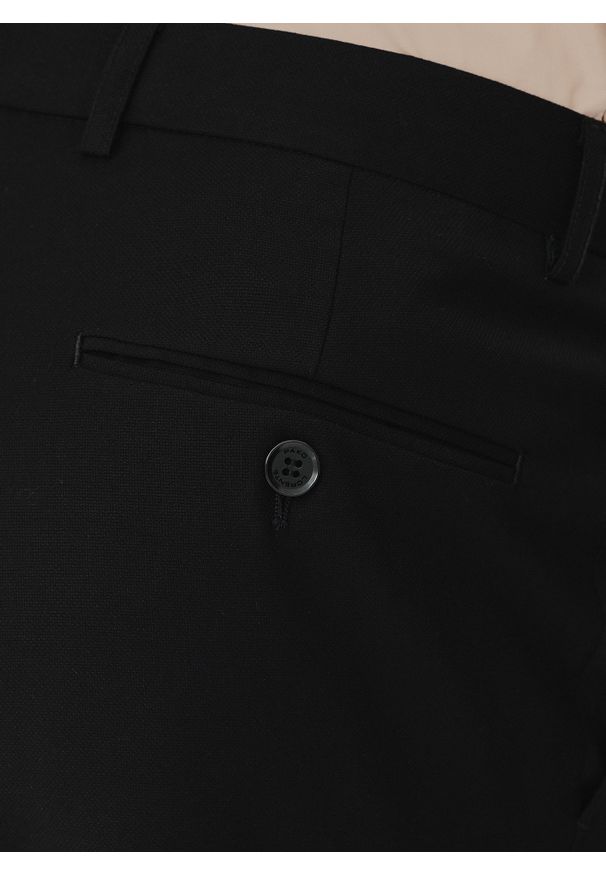 Pako Lorente - PAKO LORENTE – Spodnie garniturowe w kolorze czarnym. Okazja: na spotkanie biznesowe. Kolor: czarny. Materiał: poliester, elastan, wiskoza. Styl: biznesowy, elegancki