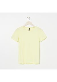 Sinsay - Koszulka basic z krótkimi rękawami ECO AWARE - Żółty. Kolor: żółty. Długość rękawa: krótki rękaw. Długość: krótkie #1