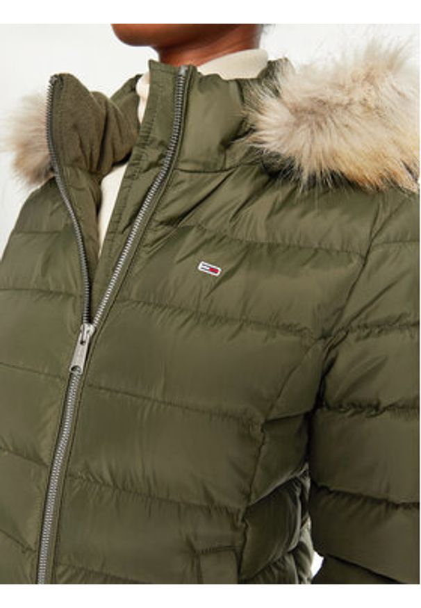 TOMMY HILFIGER - Tommy Hilfiger Kurtka puchowa DW0DW18312 Zielony Slim Fit. Kolor: zielony. Materiał: syntetyk