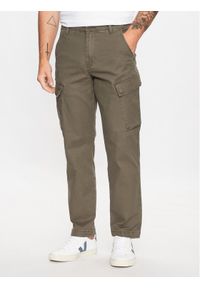 Levi's® Spodnie materiałowe 39441-0003 Zielony Taper Fit. Kolor: zielony. Materiał: bawełna