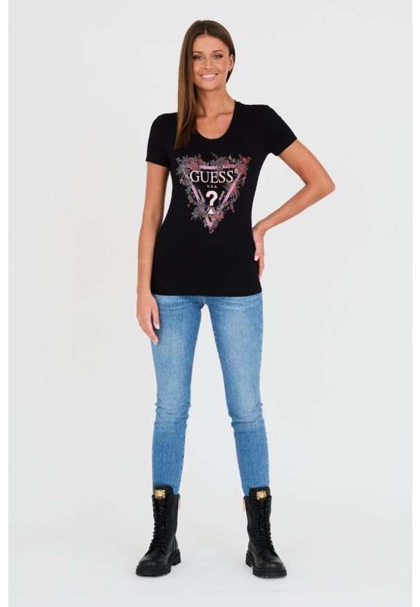 Guess - GUESS Czarny damski t-shirt bawełniany z logo, Rozmiar S. Kolor: czarny. Materiał: bawełna. Wzór: nadruk