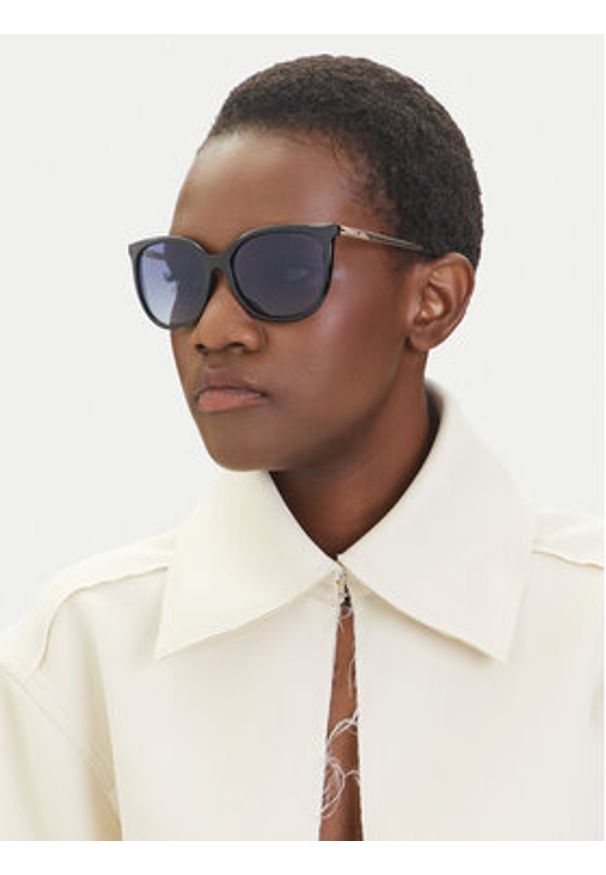 Guess Okulary przeciwsłoneczne GU00150-H Czarny. Kolor: czarny