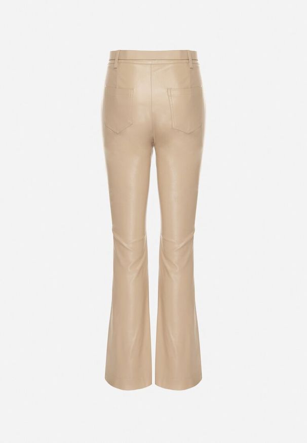 Born2be - Beżowe Spodnie Dzwony z Imitacji Skóry Vebora. Okazja: na co dzień. Kolor: beżowy. Materiał: skóra. Styl: elegancki, casual, klasyczny