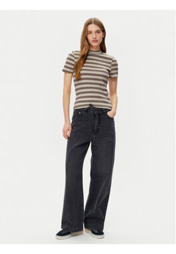Noisy may - Noisy May T-Shirt Elinor 27033178 Beżowy Slim Fit. Kolor: beżowy. Materiał: bawełna