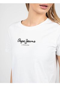 Pepe Jeans T-Shirt "Camila" | PL505292 | Camila | Kobieta | Biały. Okazja: na co dzień. Kolor: biały. Materiał: bawełna. Wzór: nadruk. Styl: casual #2