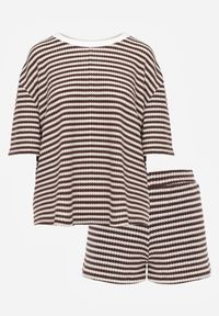 Born2be - Brązowy Komplet Bawełniany z Dzianiny Szorty i T-shirt o Luźnym Kroju w Paski Proseltte. Kolor: brązowy. Materiał: bawełna, dzianina. Wzór: paski #6