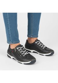 Półbuty damskie Rieker, cholewka ze skóry naturalnej o ziarnistej fakturze z kontrastowym sznurowaniem i bocznym zamkiem, niebieskie, 55901-14. Okazja: na co dzień. Zapięcie: zamek. Kolor: niebieski. Materiał: skóra. Szerokość cholewki: normalna. Styl: casual, klasyczny, sportowy #1