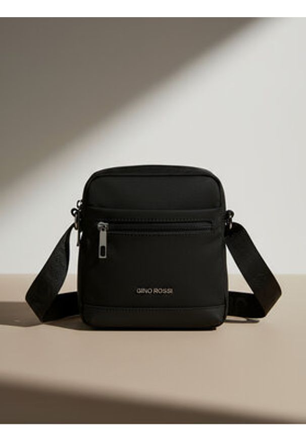 Gino Rossi Torebka C-GIN-E-032-05 Czarny. Kolor: czarny. Materiał: poliamid, nylon