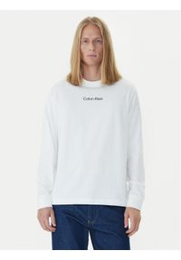 Calvin Klein Longsleeve Standard Logo LV04LD232G Biały Relaxed Fit. Kolor: biały. Materiał: bawełna. Długość rękawa: długi rękaw