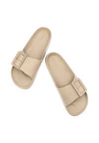Big-Star - Beżowe Klapki Big Star Wygodne Obuwie Damskie. Okazja: na plażę. Kolor: beżowy. Materiał: materiał. Sezon: lato. Styl: elegancki #3