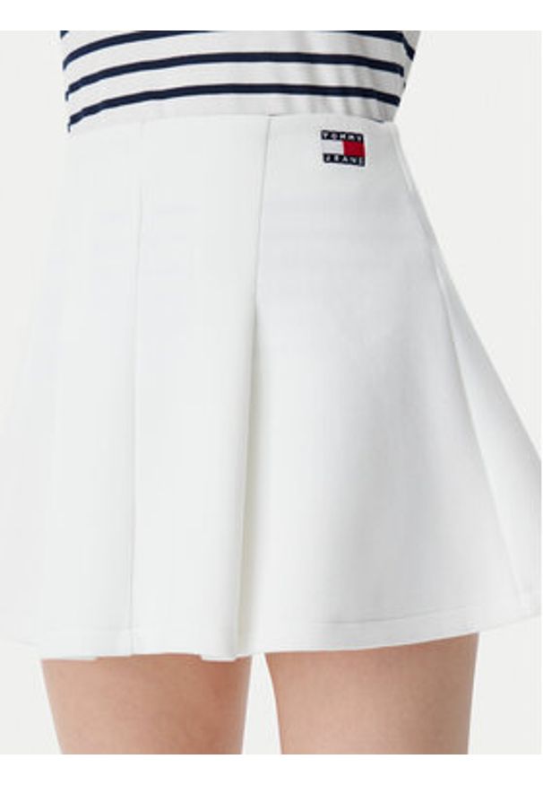 Tommy Jeans Spódnica mini Badge DW0DW20268 Écru Regular Fit. Materiał: bawełna