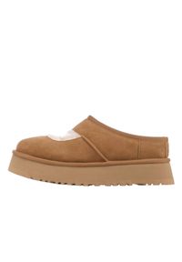 Ugg - Buty do chodzenia dla dorosłych UGG Bea Mary Jane Chestnut. Kolor: brązowy. Sezon: zima
