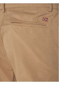Napapijri Chinosy M-Puyo NP0A4H98 Brązowy Slim Fit. Kolor: brązowy. Materiał: bawełna #4