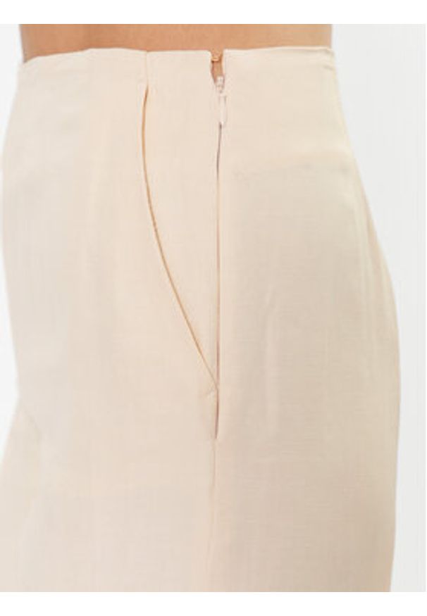 TwinSet - TWINSET Spodnie materiałowe 231TT2776 Écru Regular Fit. Materiał: wiskoza