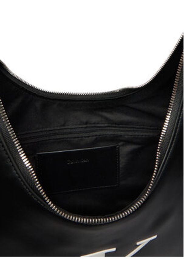 Calvin Klein Torebka Bold Ck Crescent LV04F3427G Czarny. Kolor: czarny. Materiał: skórzane