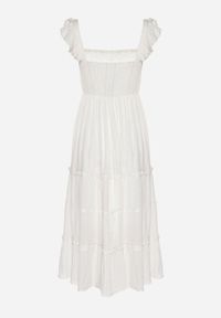 Born2be - Biała Wiskozowa Sukienka na Ramiączkach Zdobiona Metaliczną Nicią Iffrisse. Okazja: na co dzień. Kolor: biały. Materiał: wiskoza. Długość rękawa: na ramiączkach. Wzór: aplikacja. Styl: casual #5