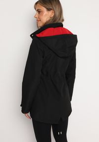 Born2be - Czarna Kurtka Parka Dwustronna Ozdobiona Guzikami przy Rękawach Mivanea. Kolor: czarny. Materiał: jeans. Długość rękawa: długi rękaw. Długość: długie. Wzór: aplikacja. Sezon: zima, jesień. Styl: klasyczny, elegancki #3