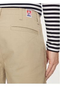 Wrangler Szorty materiałowe Casey 112350679 Beżowy Regular Fit. Kolor: beżowy. Materiał: bawełna