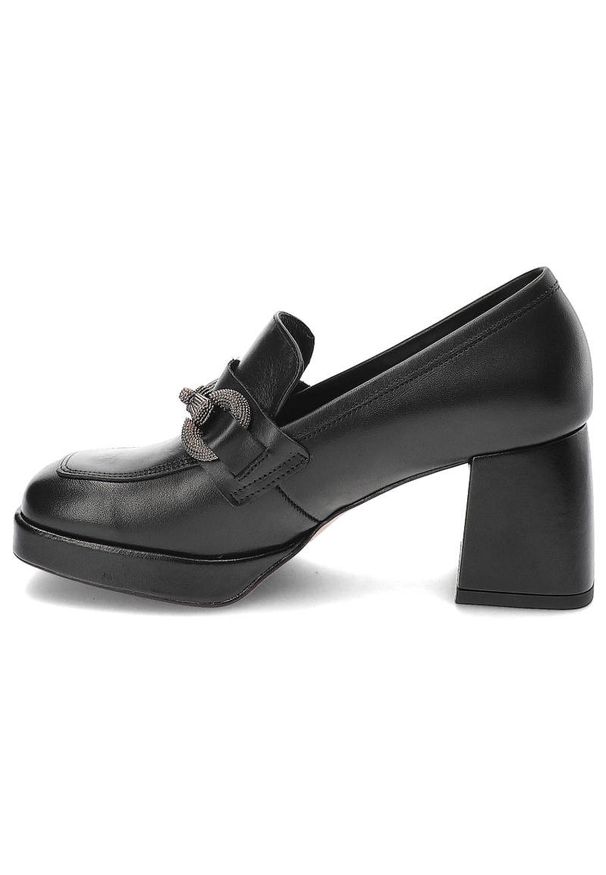 Czarne Półbuty Karino Eleganckie Skórzane Buty Na Obcasie. Okazja: na co dzień. Kolor: czarny. Materiał: skóra. Szerokość cholewki: normalna. Obcas: na obcasie. Styl: elegancki. Wysokość obcasa: średni