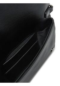 Calvin Klein Torebka Mini Line Quilt Crossbody K60K613079 Czarny. Kolor: czarny. Materiał: skórzane