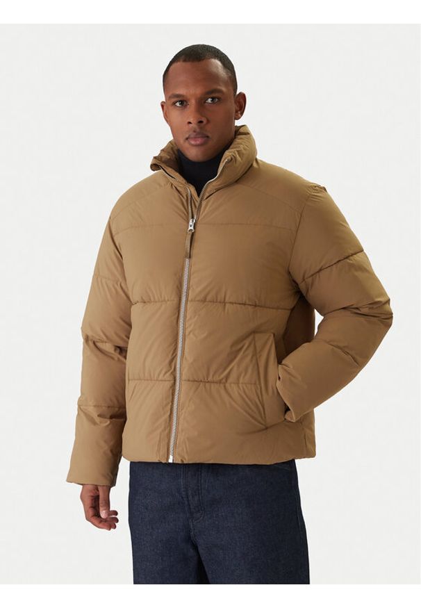 Jack & Jones Kurtka zimowa Frederiksberg 12260460 Beżowy Regular Fit. Kolor: beżowy. Materiał: syntetyk. Sezon: zima