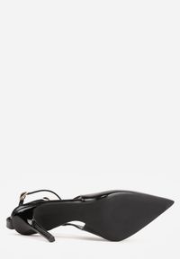 Born2be - Czarne Lakierowane Sandały na Szpilce z Wycięciami i Paskami Guinemere. Okazja: do pracy. Zapięcie: pasek. Kolor: czarny. Materiał: lakier. Obcas: na szpilce. Styl: elegancki, klasyczny #8