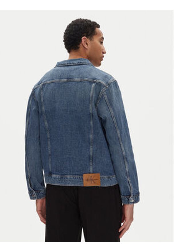 Calvin Klein Jeans Kurtka jeansowa J30J327588 Niebieski Slim Fit. Kolor: niebieski. Materiał: bawełna