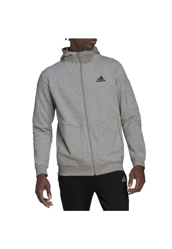 Adidas - Bluza adidas Essentials 4 Gameday Full-Zip Hoodie HE1806 - szara. Okazja: na co dzień. Typ kołnierza: kaptur. Kolor: szary. Materiał: bawełna, poliester, materiał. Wzór: aplikacja. Styl: klasyczny, casual
