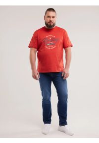 Big-Star - Koszulka męska z nadrukiem czerwona Jaman 704. Okazja: na co dzień. Kolor: czerwony. Materiał: bawełna. Wzór: nadruk. Styl: casual, klasyczny, retro #5