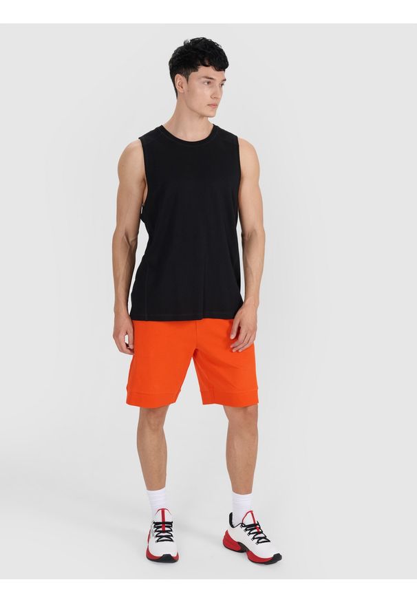 4f - 4F Tank top oversize męski - czarny XXL. Kolor: czarny. Materiał: bawełna, dzianina, materiał, poliester. Długość rękawa: bez rękawów. Sport: koszykówka