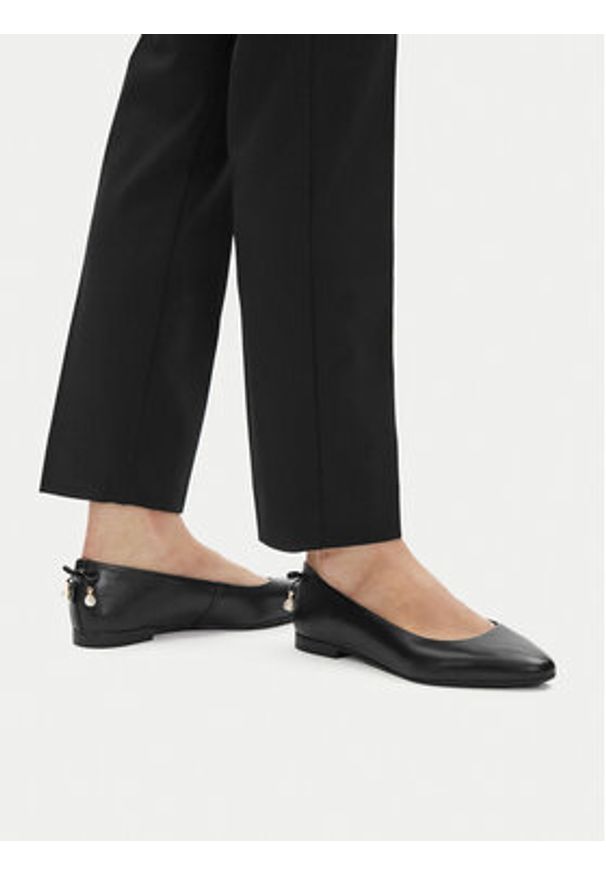 Lasocki Baleriny CEO-RST-KAJA-51 Czarny. Kolor: czarny. Materiał: skóra