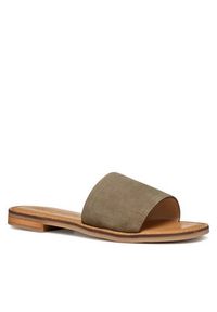 Geox Klapki D Maddalusiac D55YML 00021 C3016 Khaki. Kolor: brązowy. Materiał: skóra, zamsz